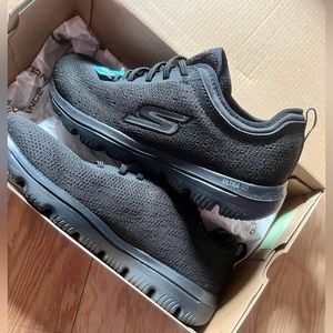 Sketchers GO Walk Evolution Ultra